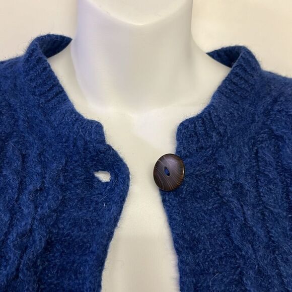 Carraigdonn Made in Ireland Blue Fit Flare Cable Knit Merino Wool Cardigan-Small - Picture 8 of 13